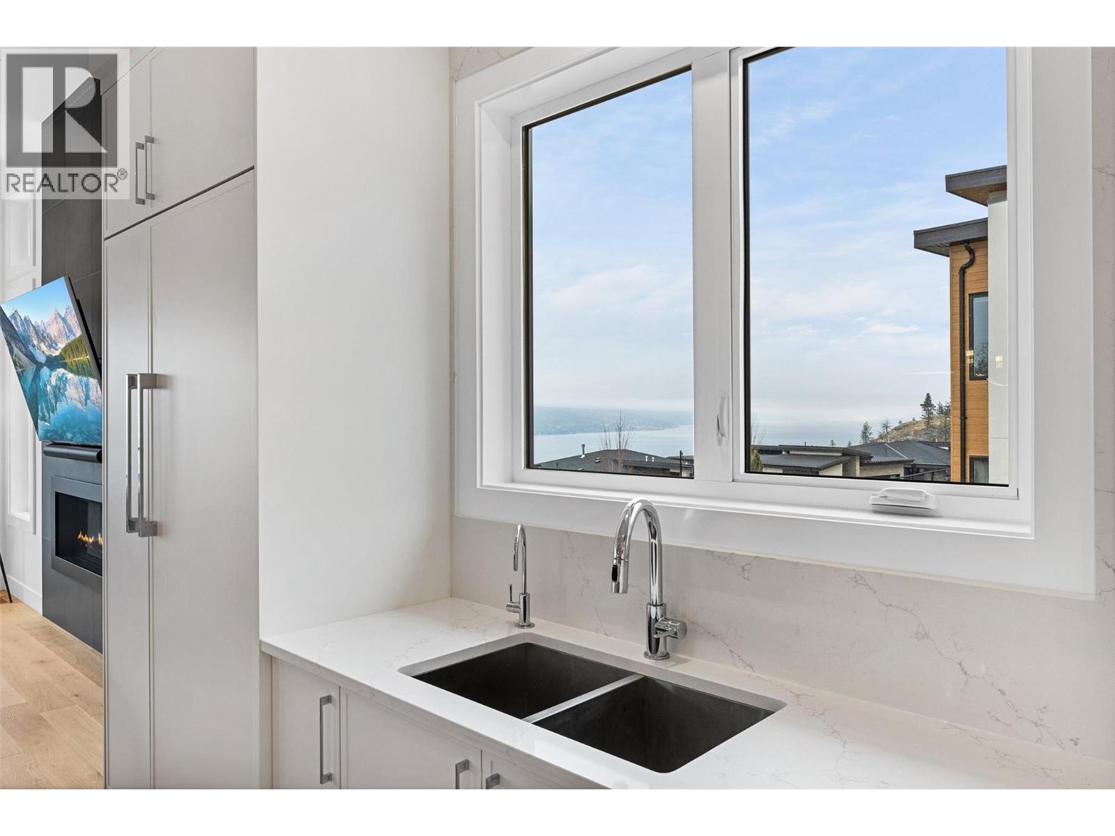  541 Clifton Court, Kelowna