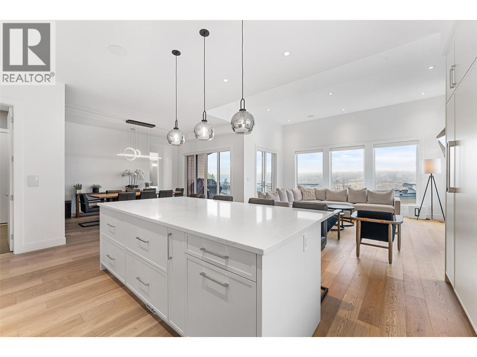  541 Clifton Court, Kelowna