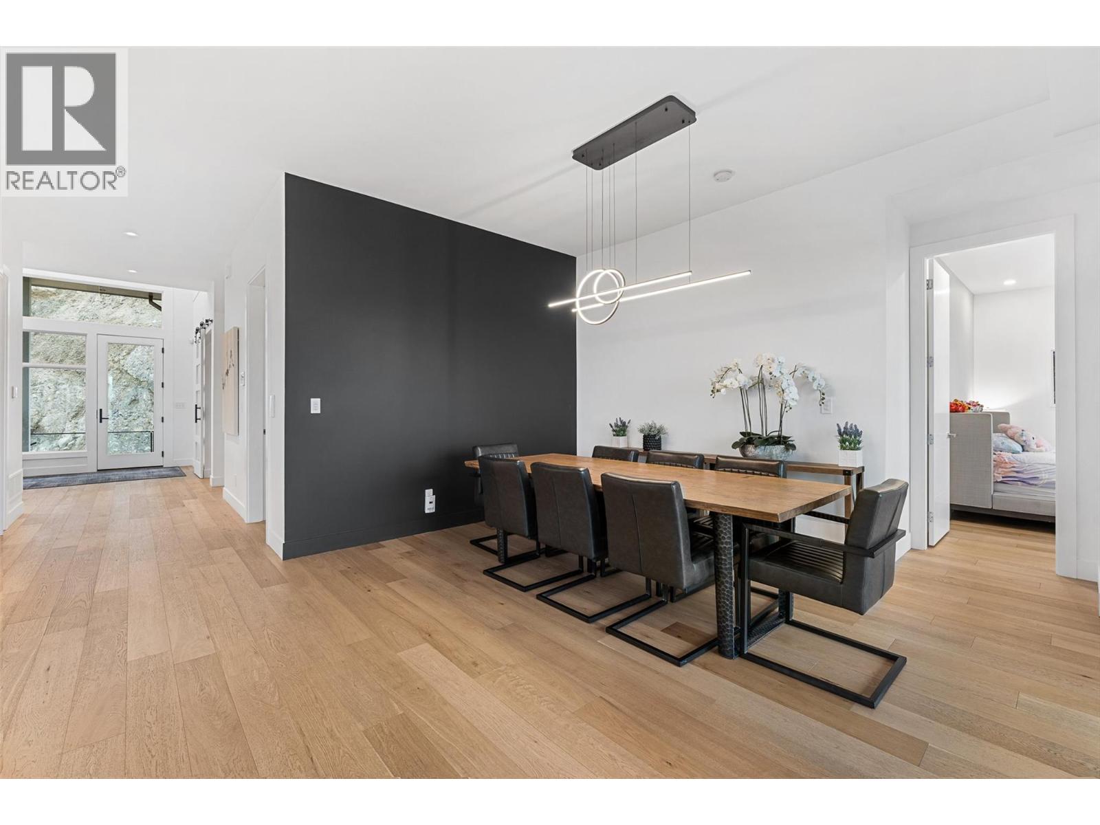  541 Clifton Court, Kelowna