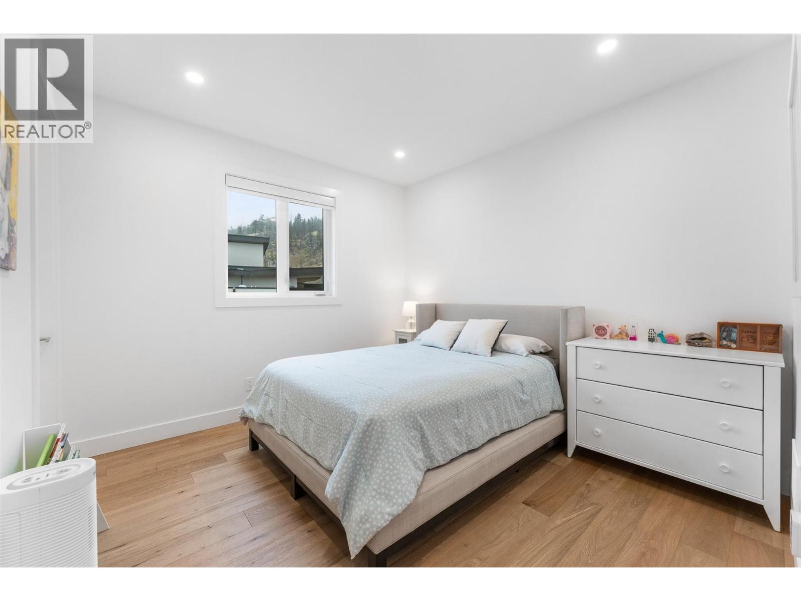  541 Clifton Court, Kelowna