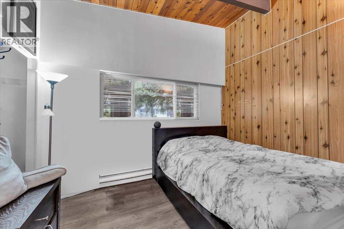 1707 DEMPSEY ROAD, North Vancouver