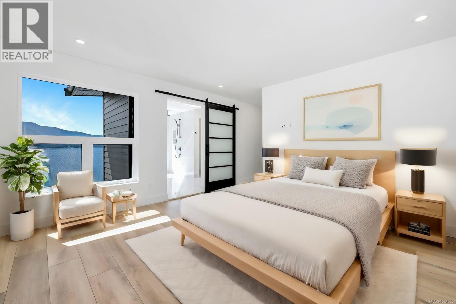 8394 Sa-Seen-Os Rd, Youbou