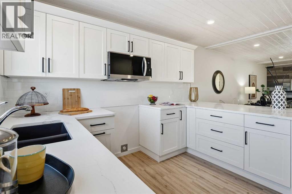 6 Metcalf Way, Lacombe