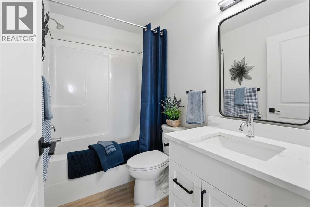 6 Metcalf Way, Lacombe