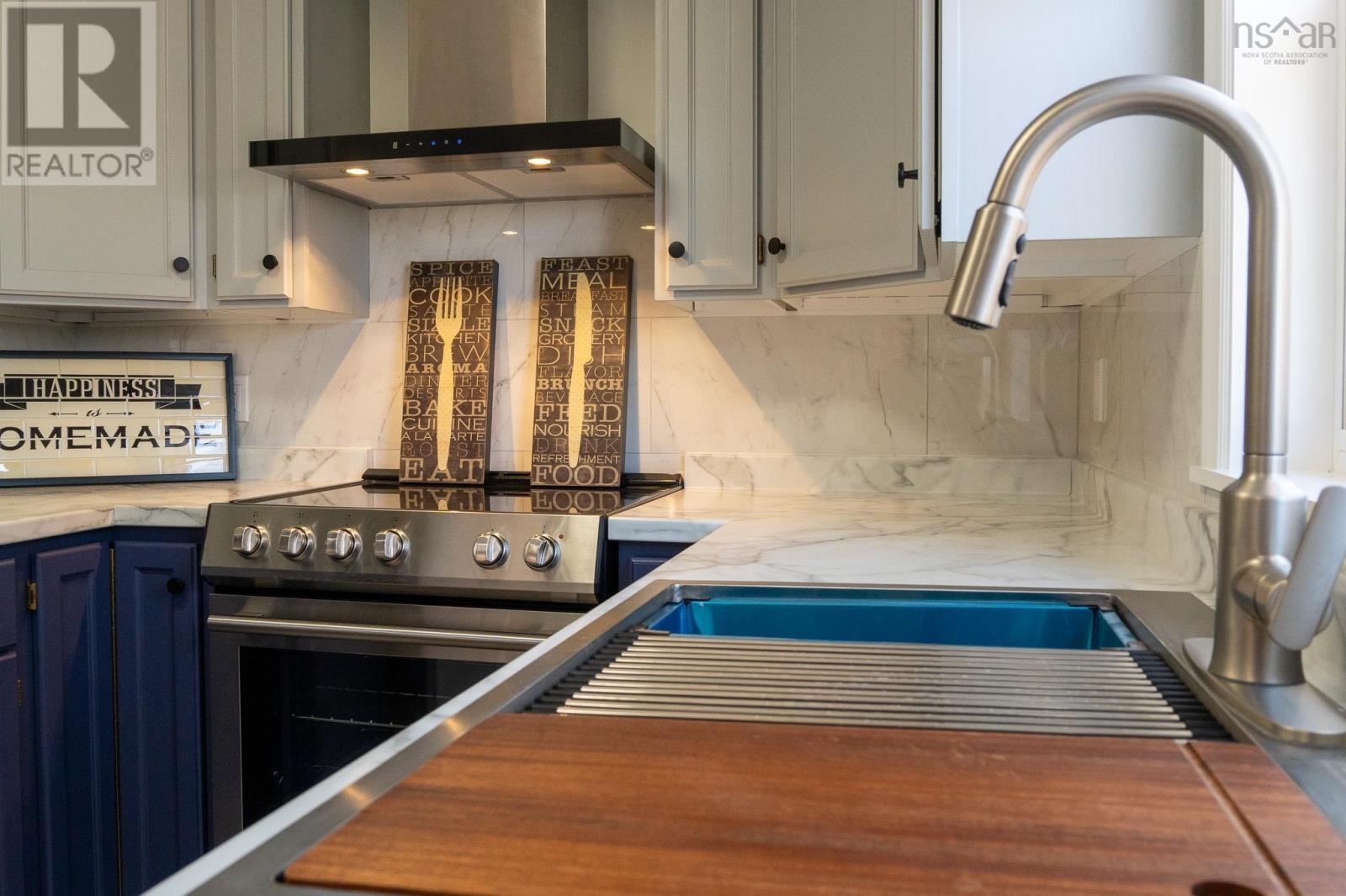 Property 45 of 49 of 14-24 Kadray Court