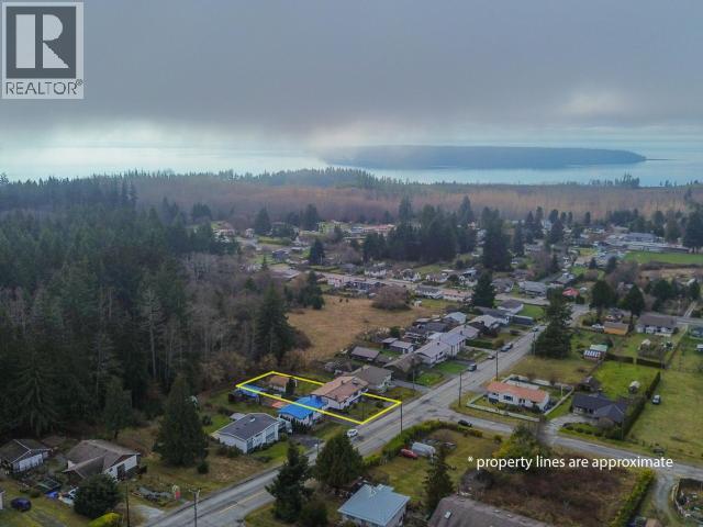 6184 COLUMBIA STREET, Powell River