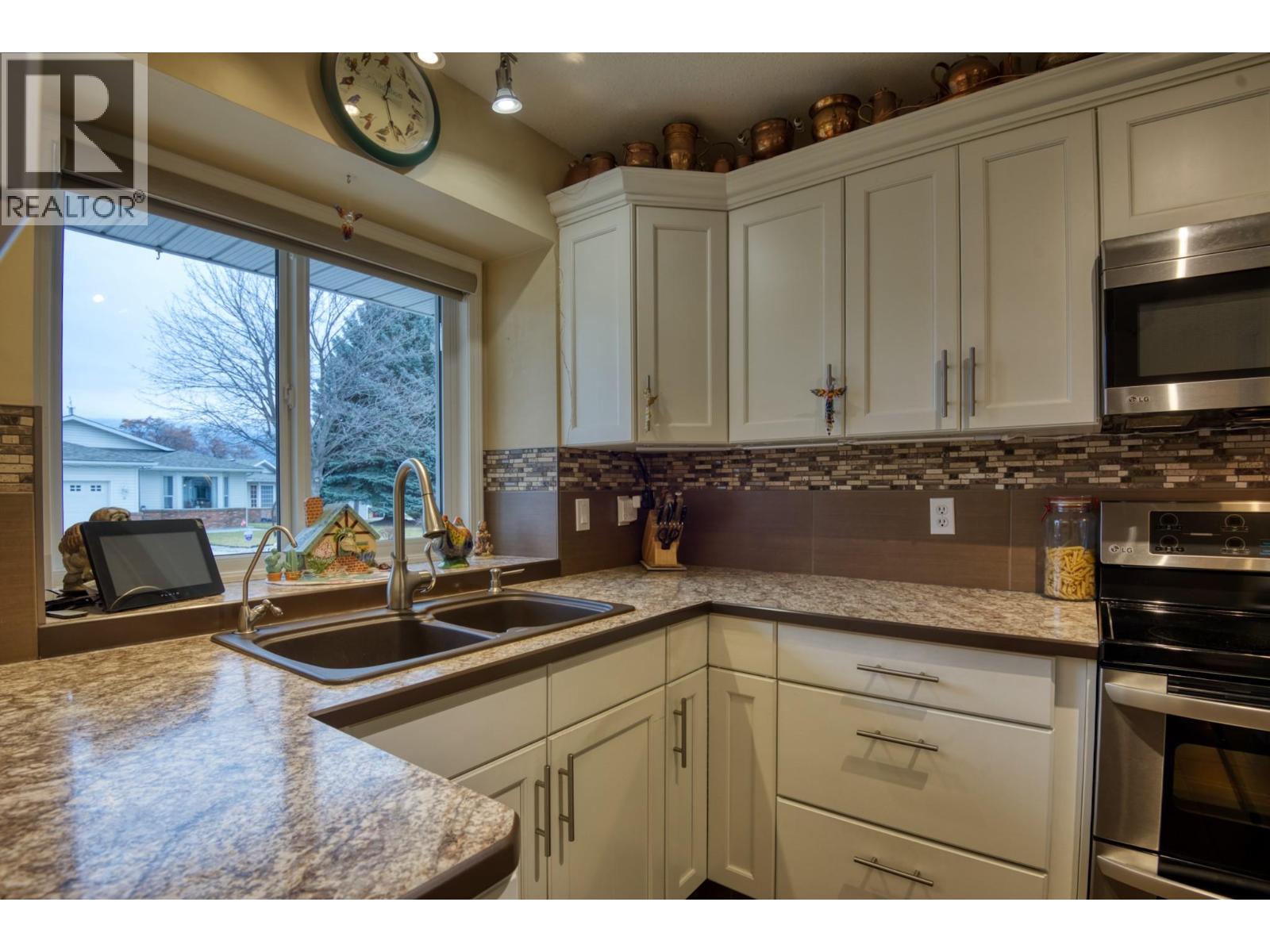 140 Heron Drive, Penticton