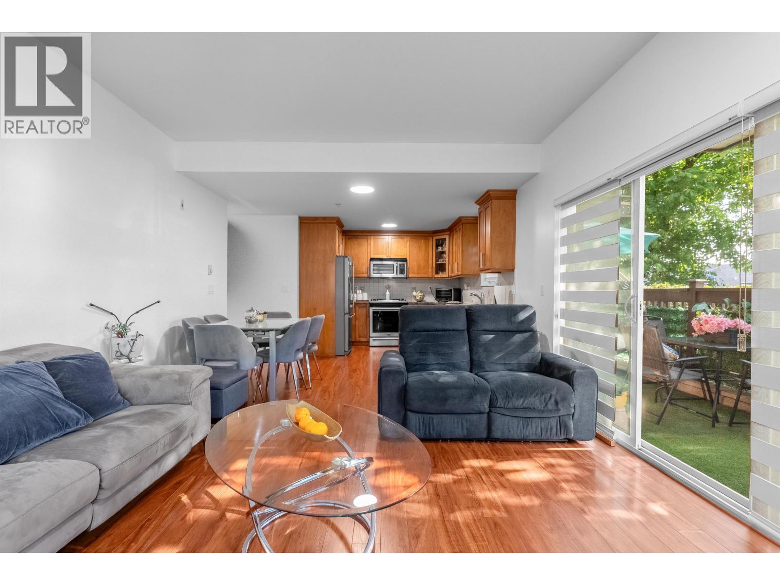 103 1988 SUFFOLK AVENUE, Port Coquitlam