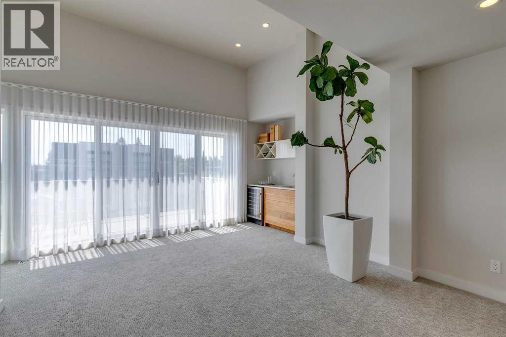 Single Family House for Sale in   Avenue SW Altadore Calgary 