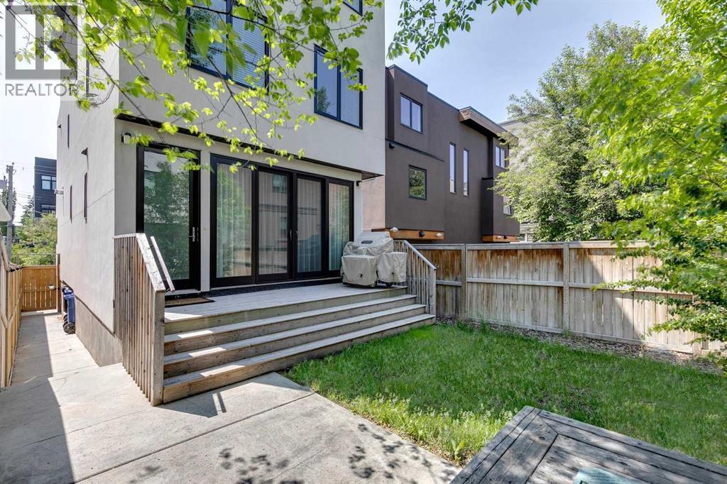 Single Family House for Sale in   Avenue SW Altadore Calgary 