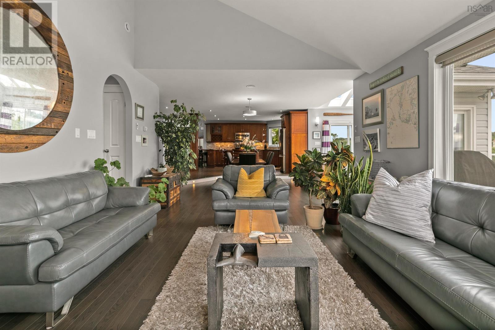 Property 9 of 49 of 54 Bayview Drive