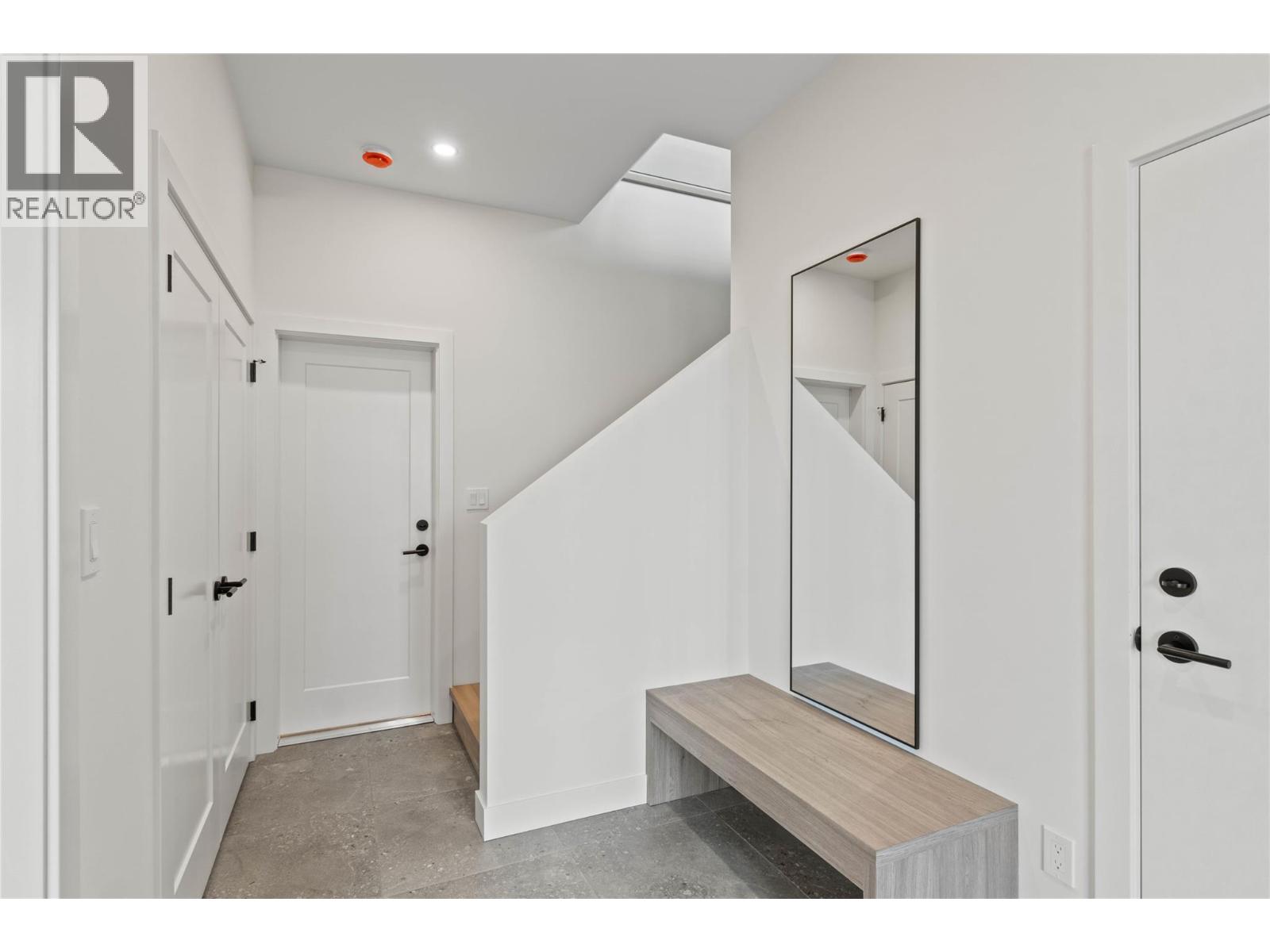 2264 Coldwater Drive - 16
