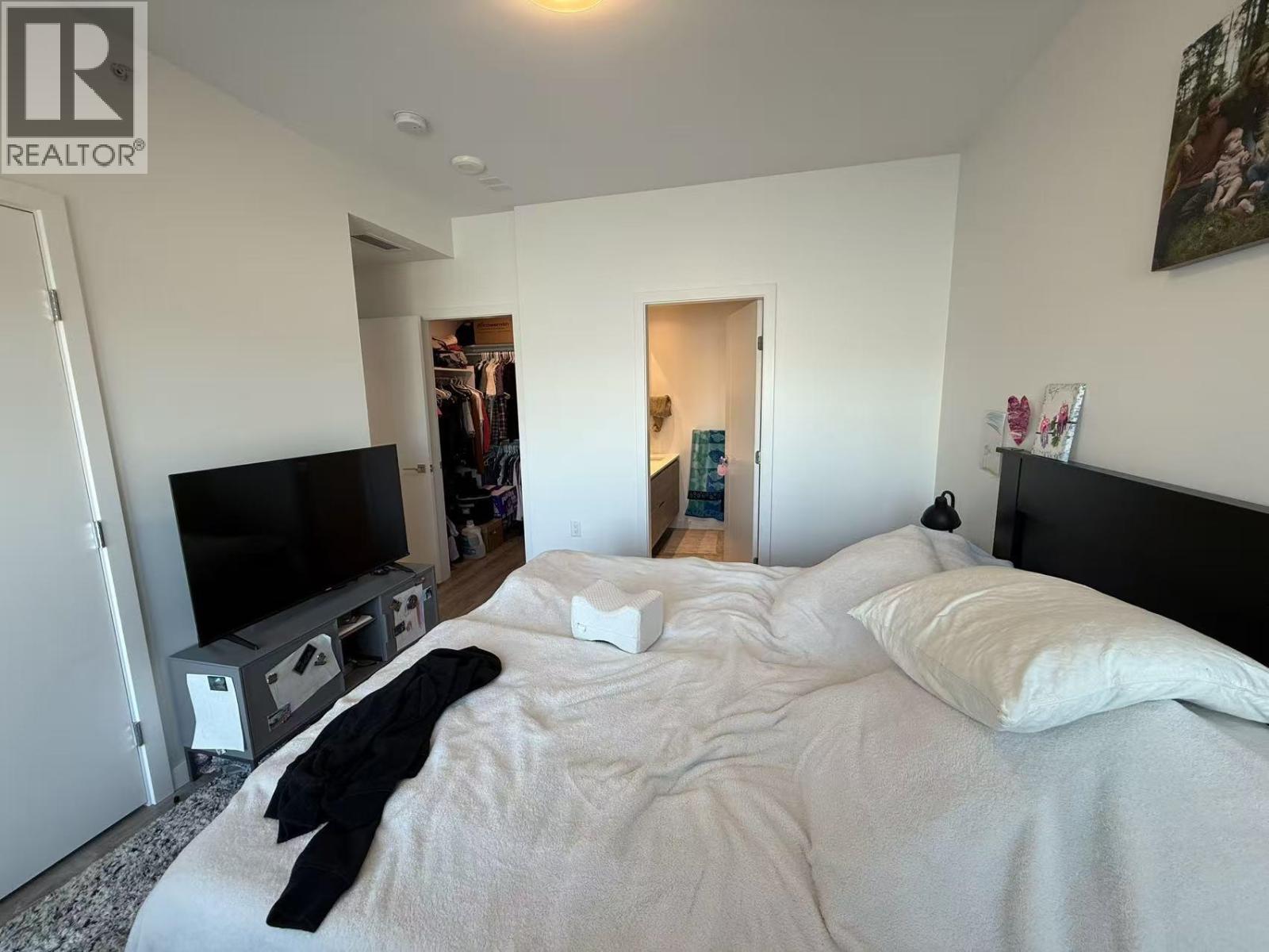 2103 660 QUAYSIDE DRIVE, New Westminster