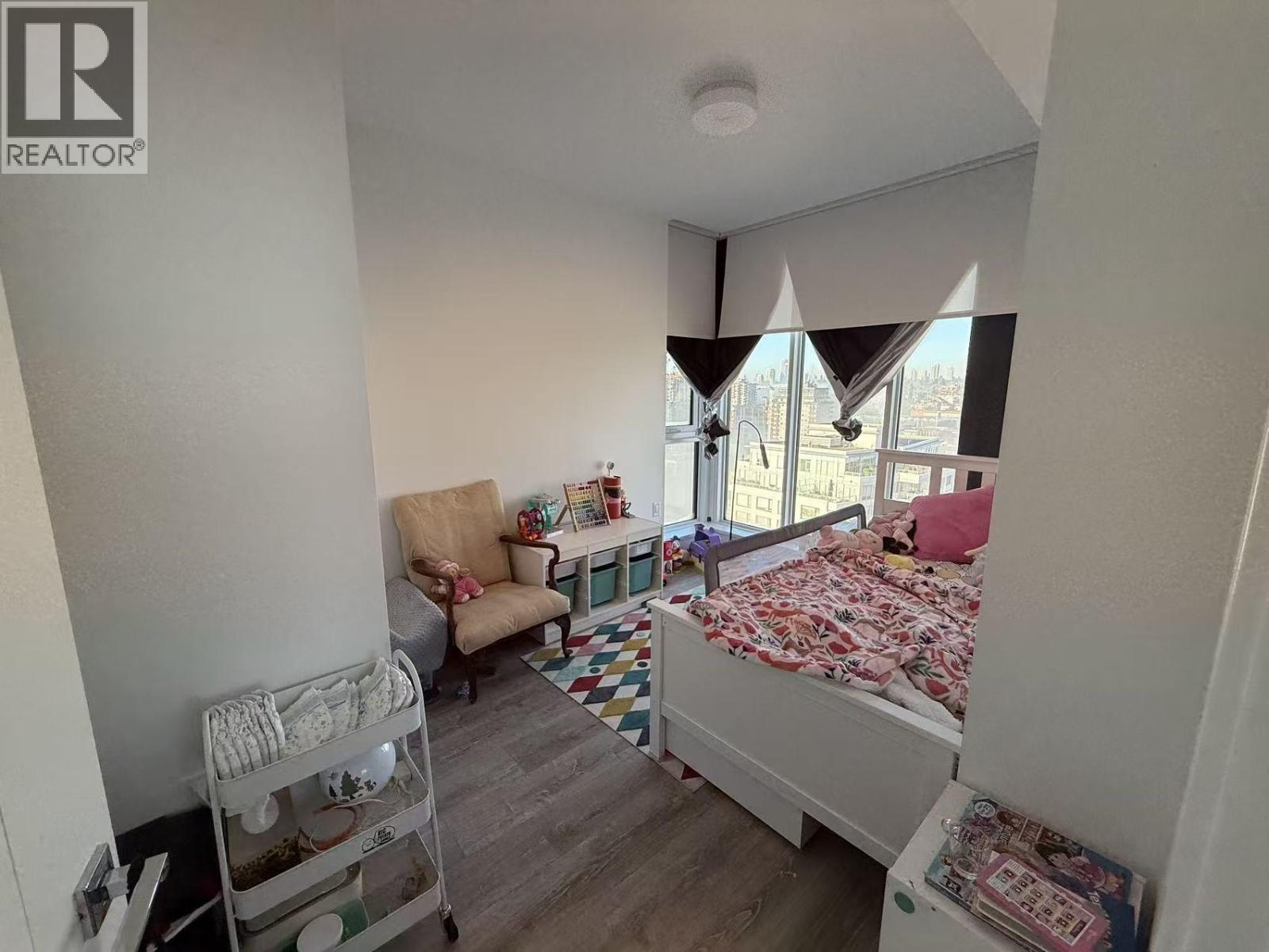 2103 660 QUAYSIDE DRIVE, New Westminster