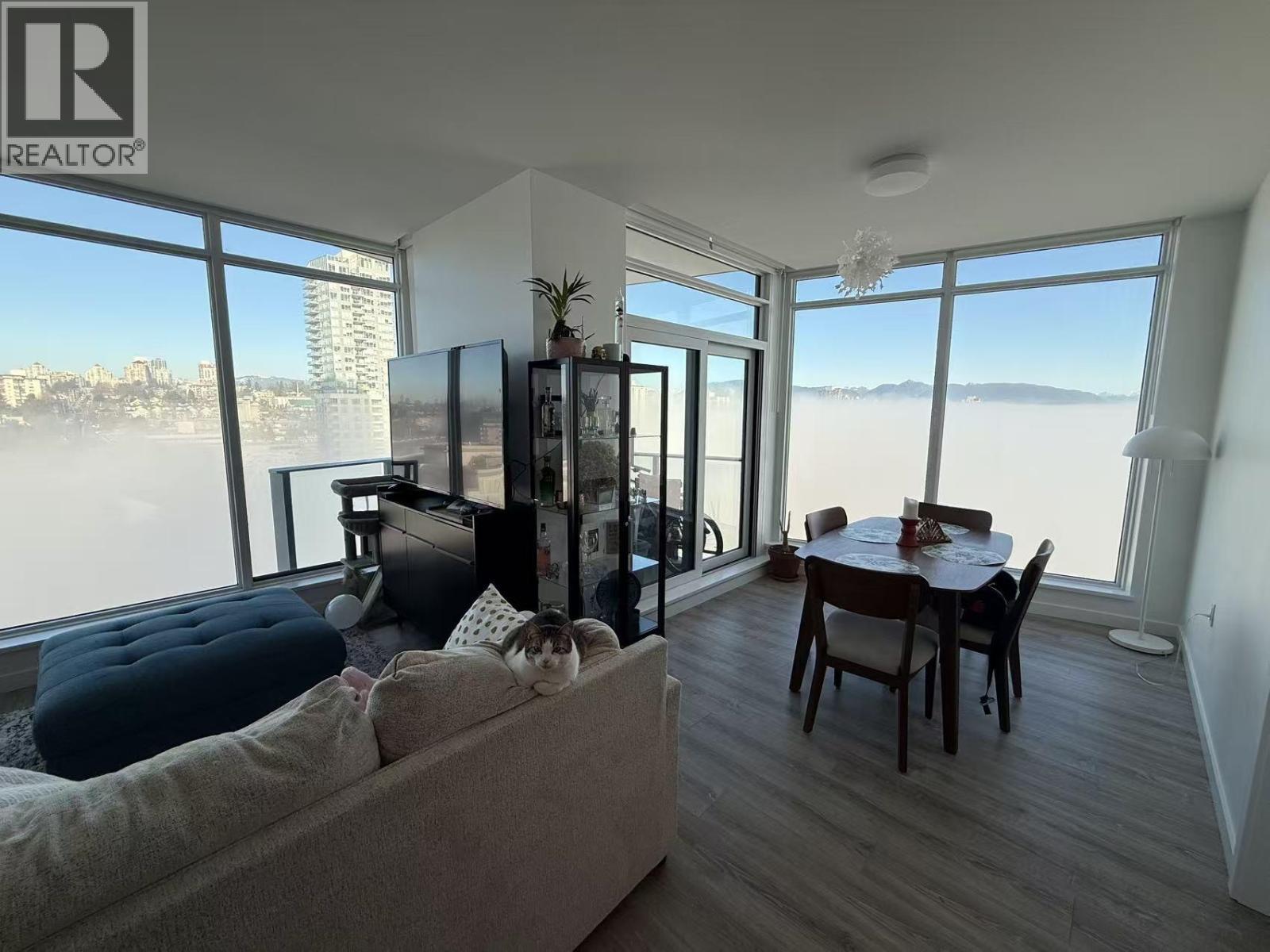 2103 660 QUAYSIDE DRIVE, New Westminster