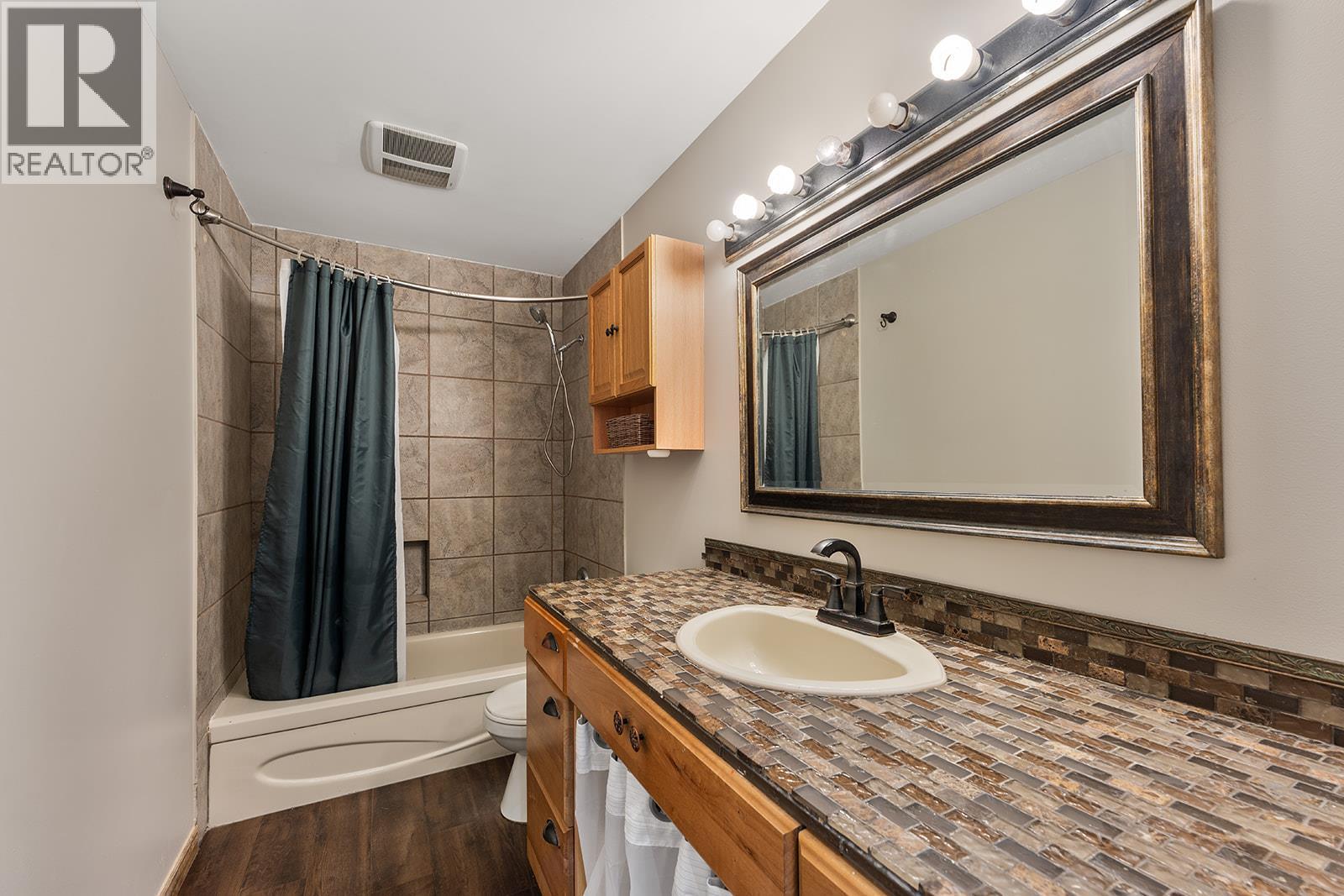  3376/3378 Mcmillan Road, West Kelowna