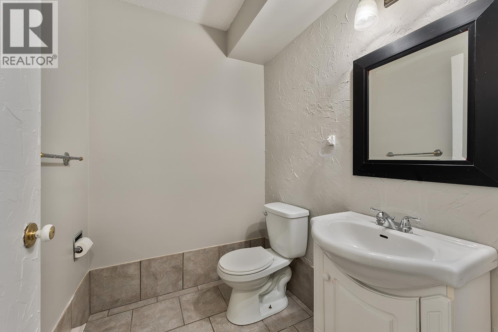  3376/3378 Mcmillan Road, West Kelowna