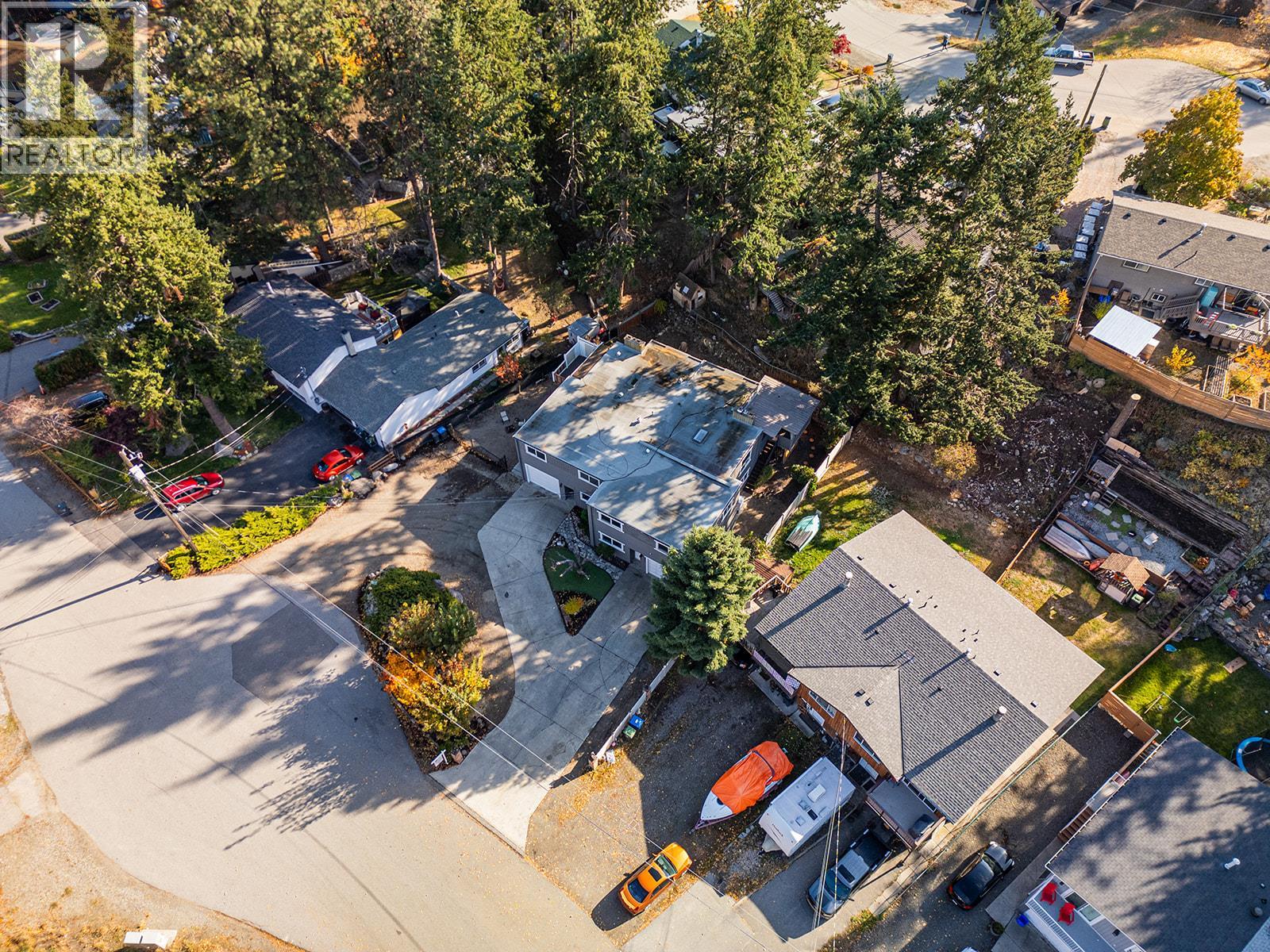  3376/3378 Mcmillan Road, West Kelowna