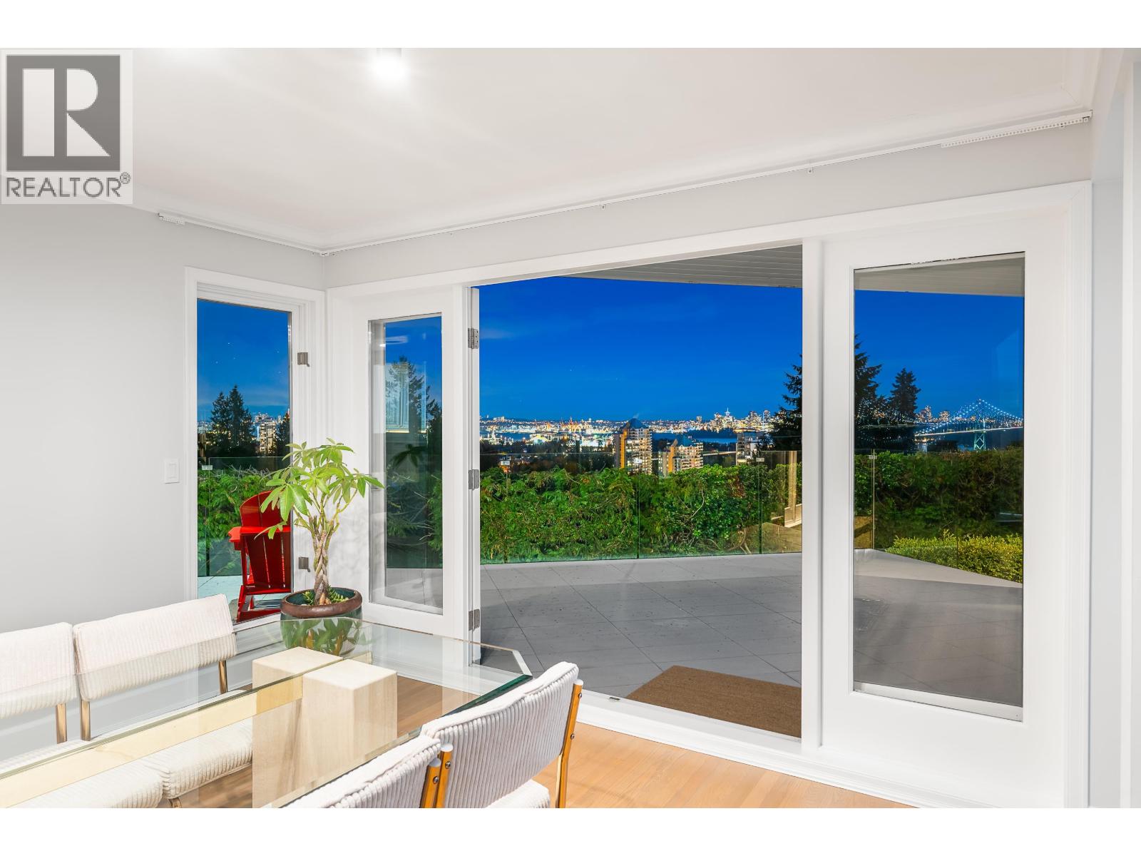 816 ANDERSON CRESCENT, West Vancouver