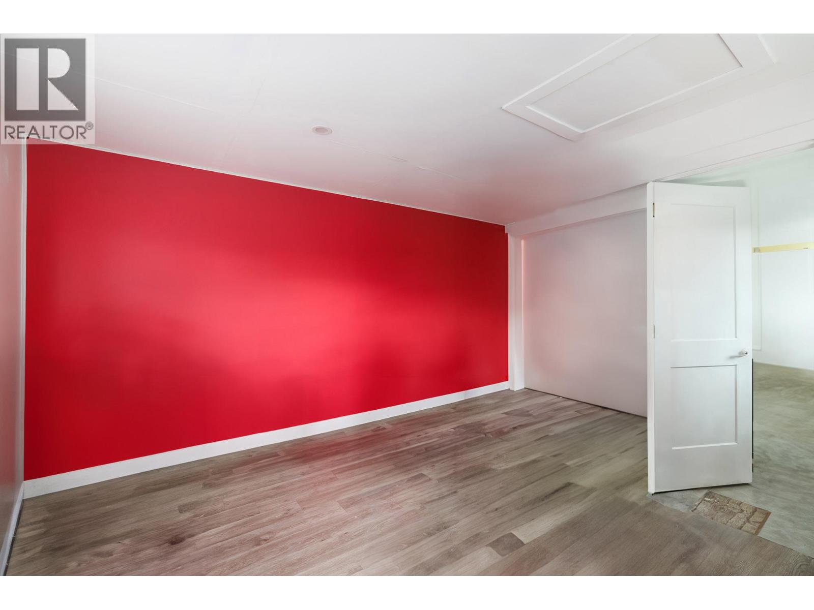 2575 Pineridge Place - 26