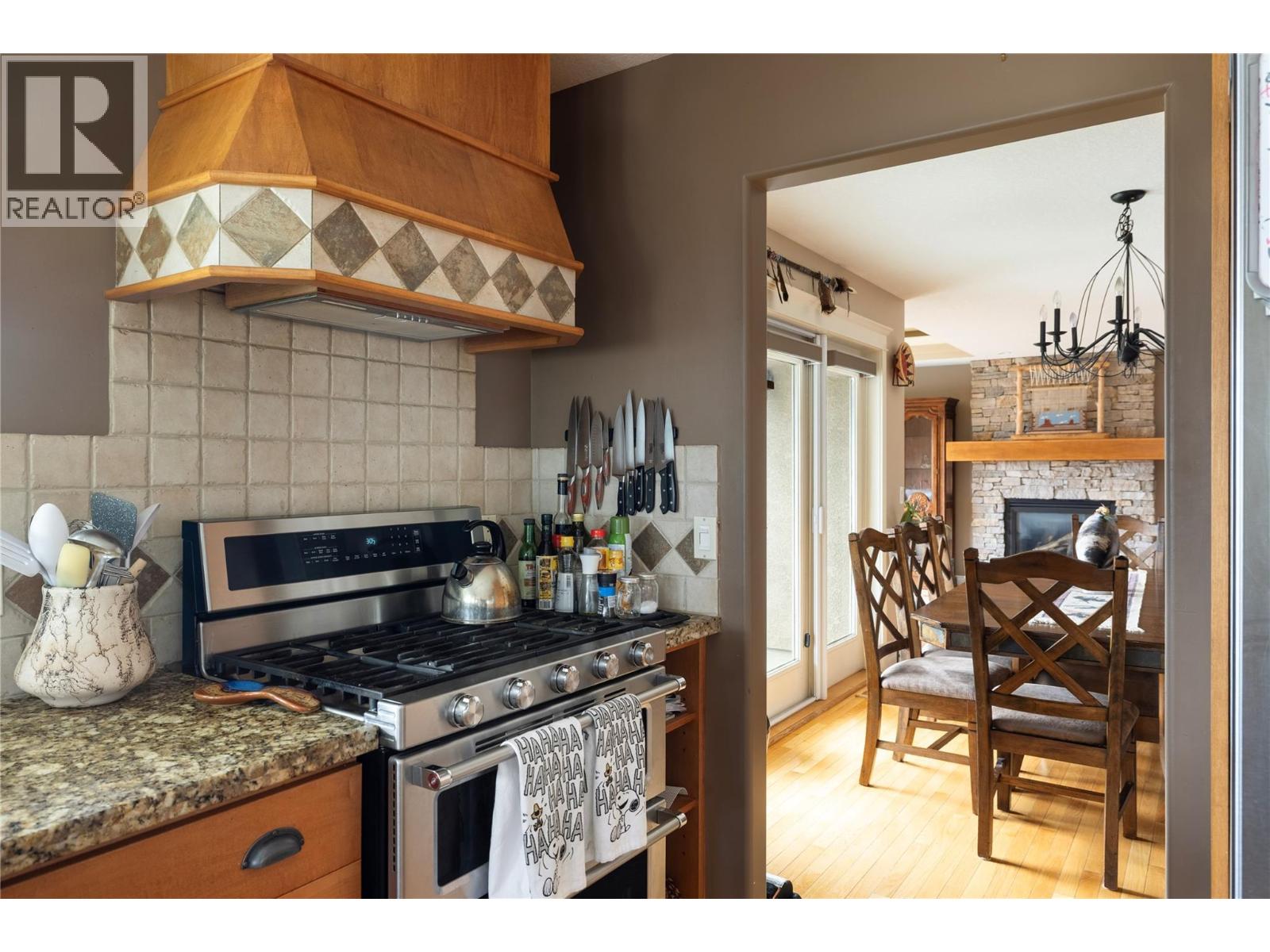 685 Mt York Drive - 27