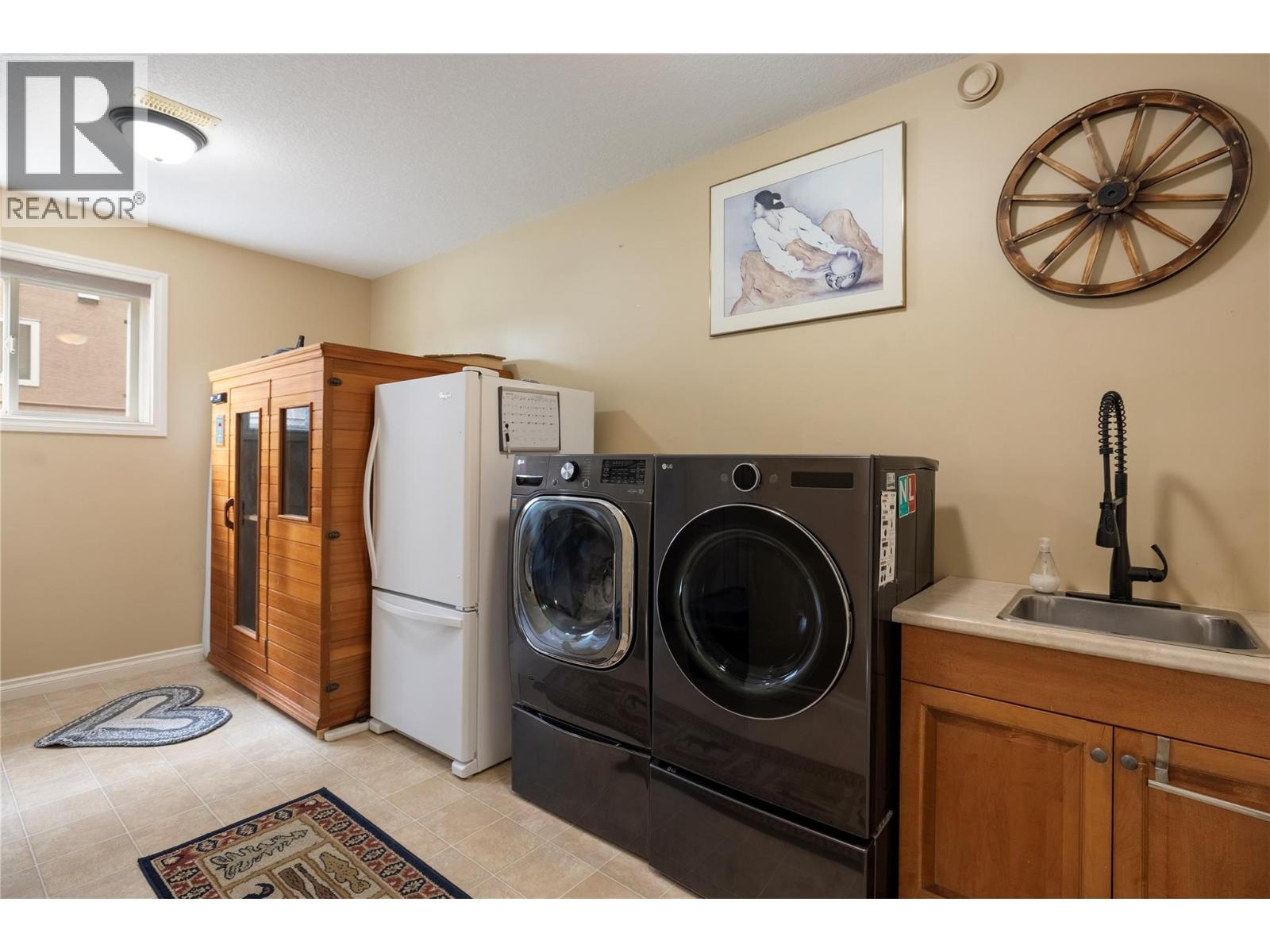 685 Mt York Drive - 43
