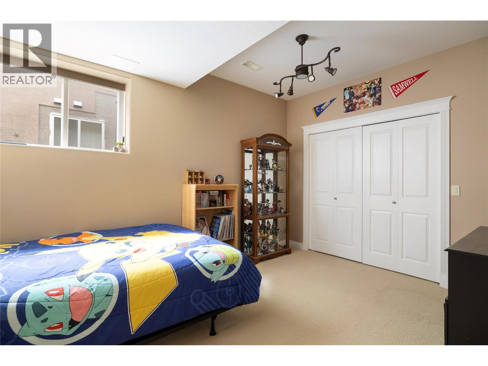 685 Mt York Drive - 40