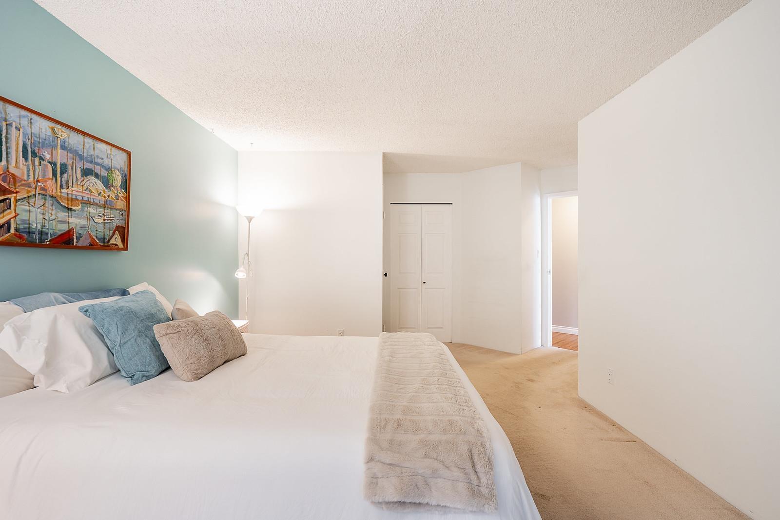 #305-11881 88 Avenue, Delta