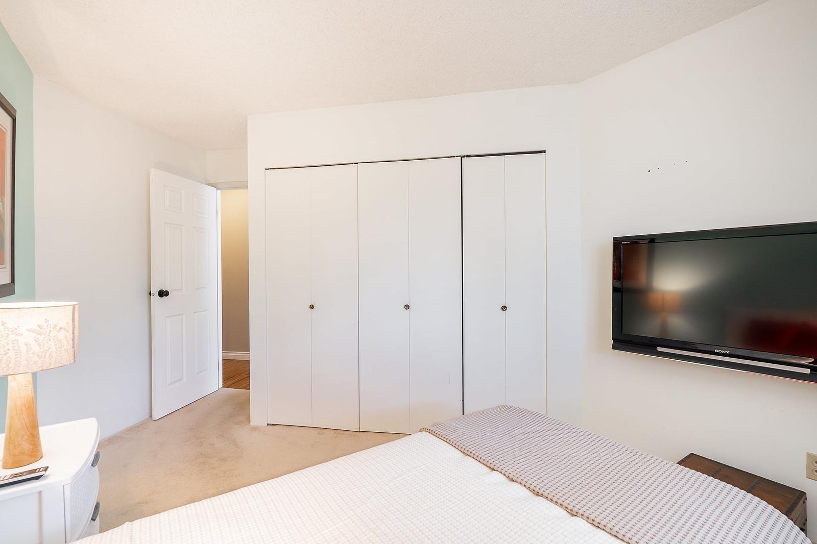 #305-11881 88 Avenue, Delta