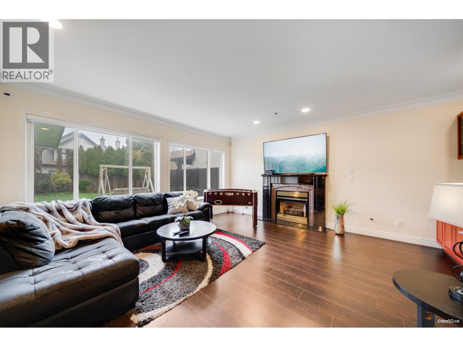 10320 SCOTSDALE Avenue, Richmond