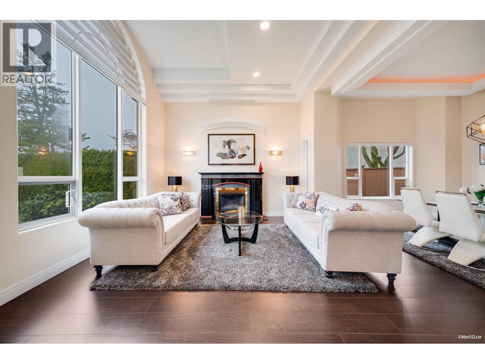 10320 SCOTSDALE Avenue, Richmond