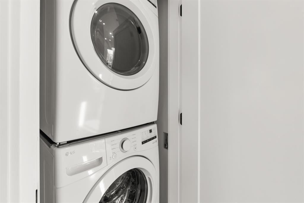 9300 EBOR Road, Delta