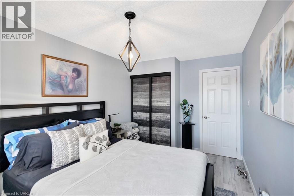 793 COLBORNE Street Unit# 212, Brantford, Ontario