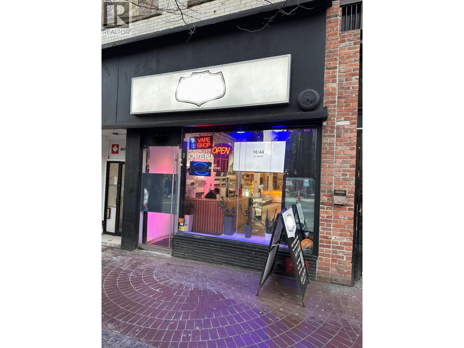 Business in Vancouver - Image 16