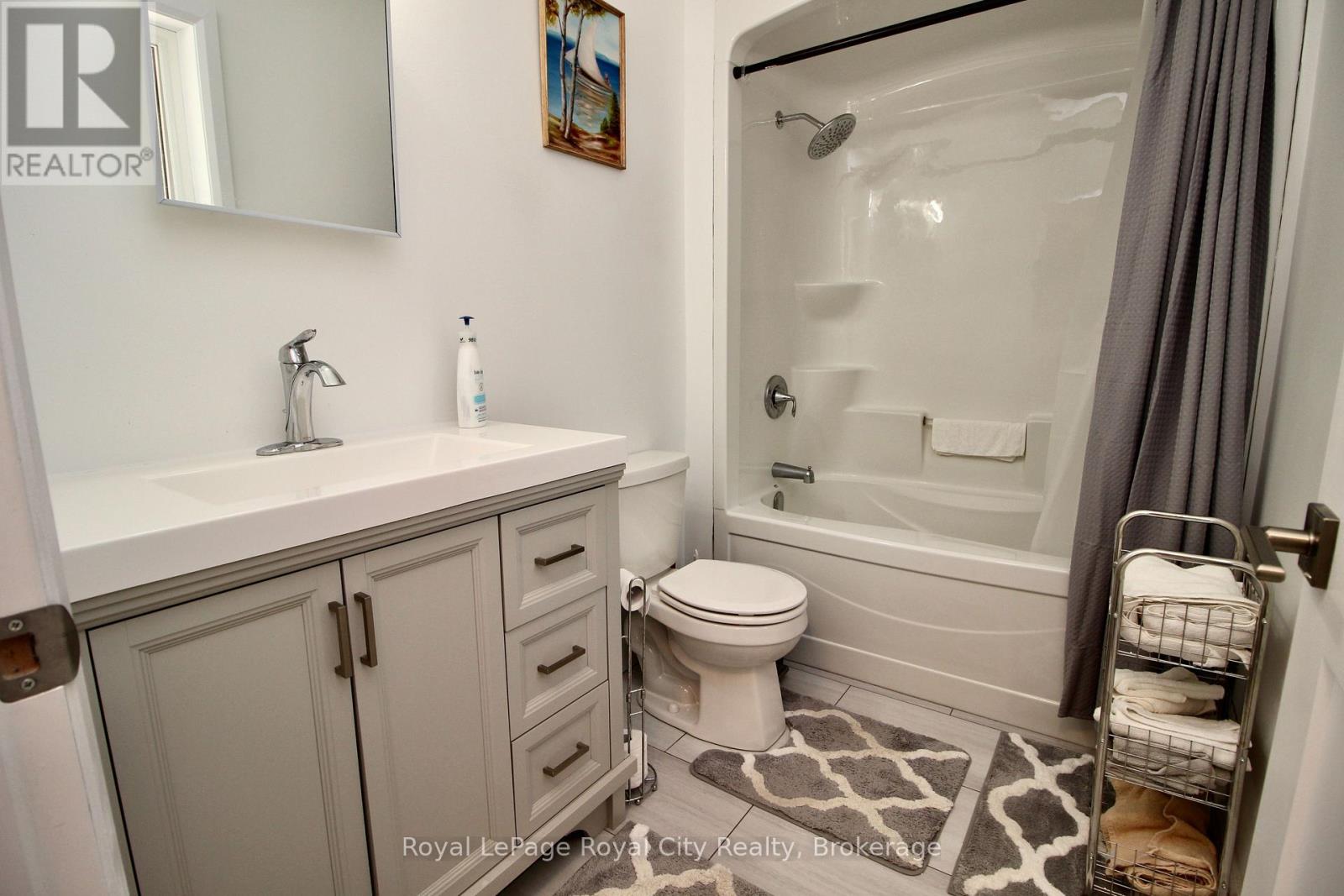134 MAPLE GOLF CRESCENT - 17