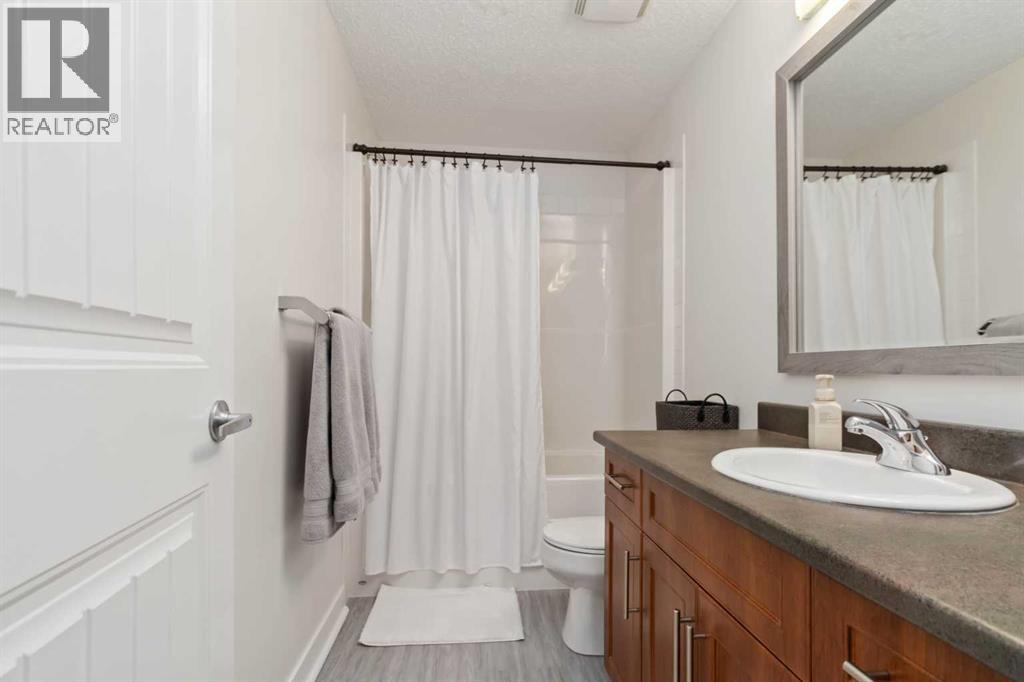 204 Sparrow Hawk Drive, Fort McMurray