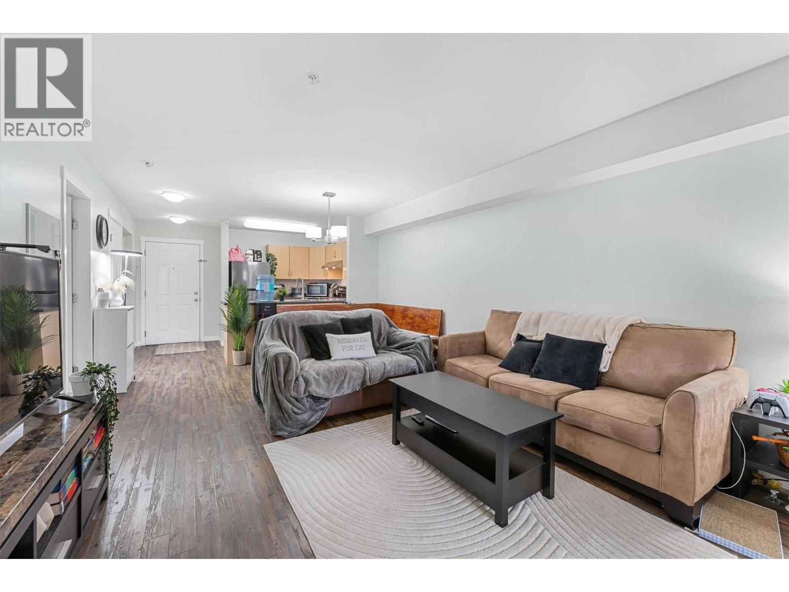 206 1479 Glenmore Road North, Kelowna