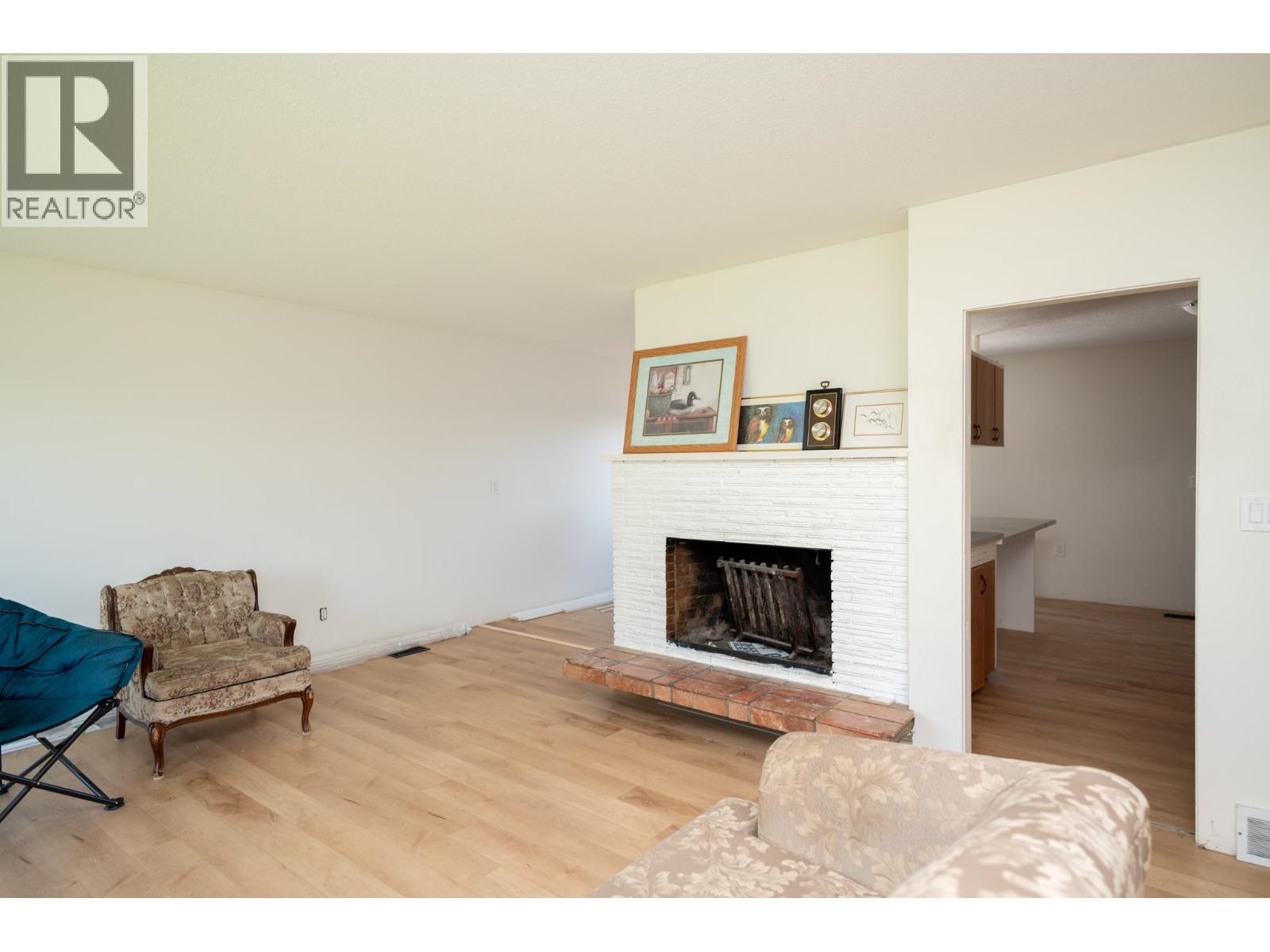 450 KELLY STREET, Prince George