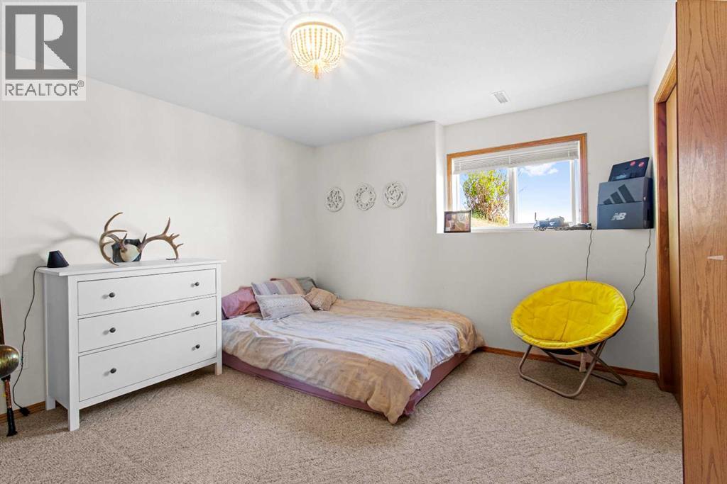 40017 RR23, Rural Lacombe County