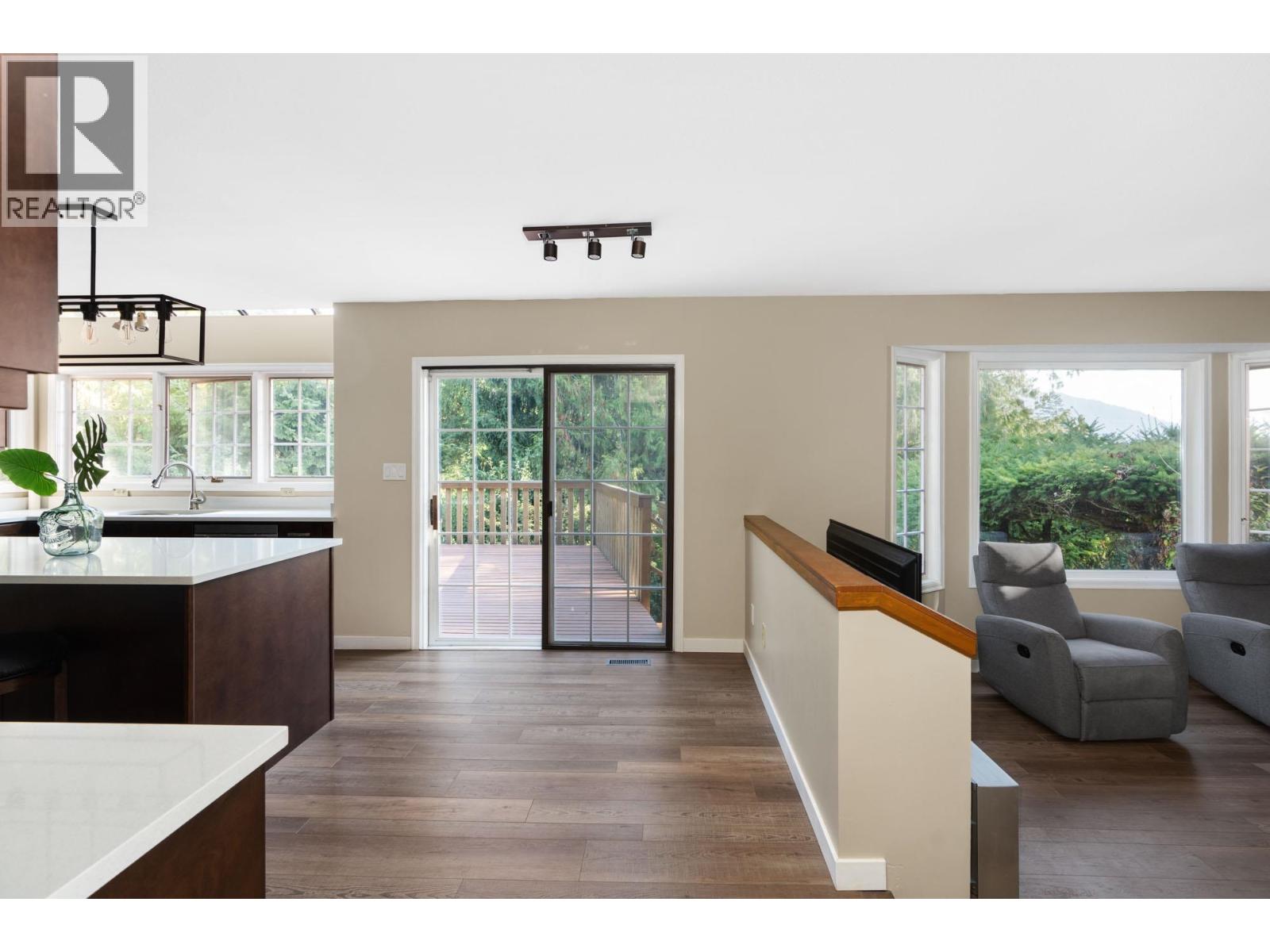 5162 ALDERFEILD PLACE, West Vancouver