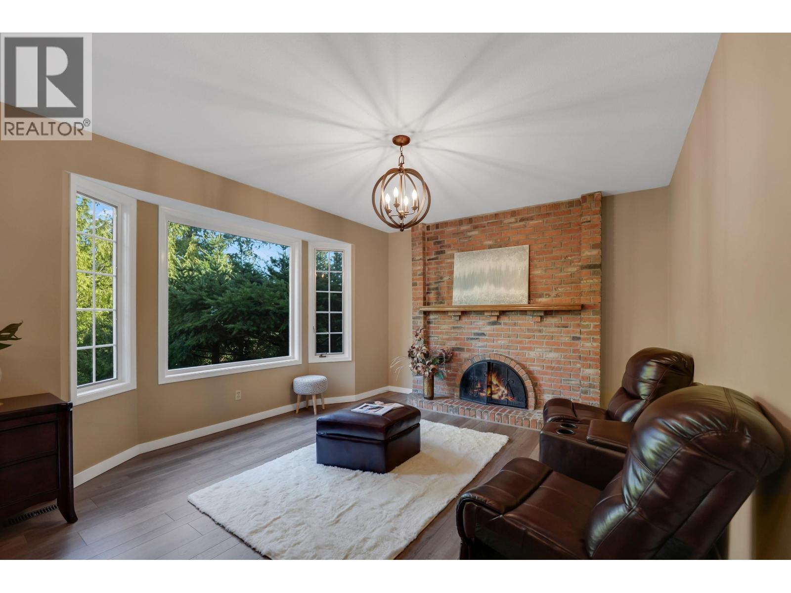 5162 ALDERFEILD PLACE, West Vancouver