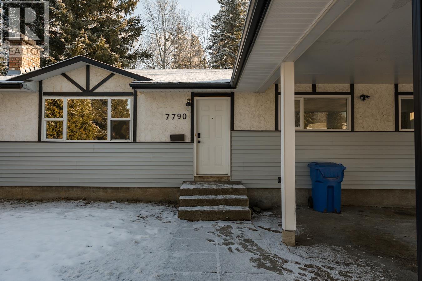 7790 QUEENS CRESCENT, Prince George