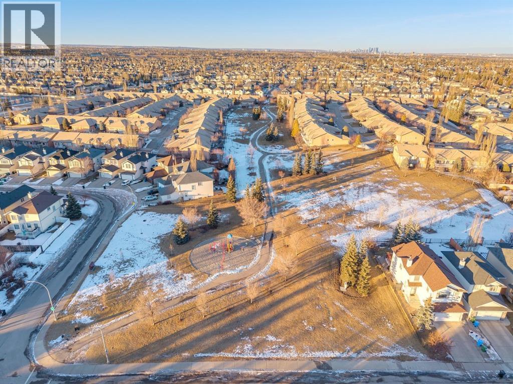 Single Family House Bungalow for Sale in  Shannon Link SW Shawnessy Calgary 