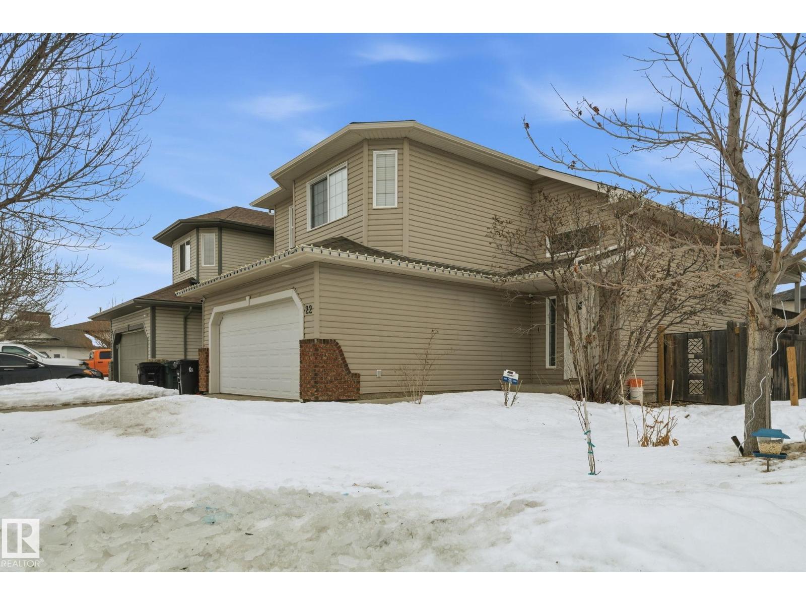 22 LAMPLIGHT BA, Spruce Grove