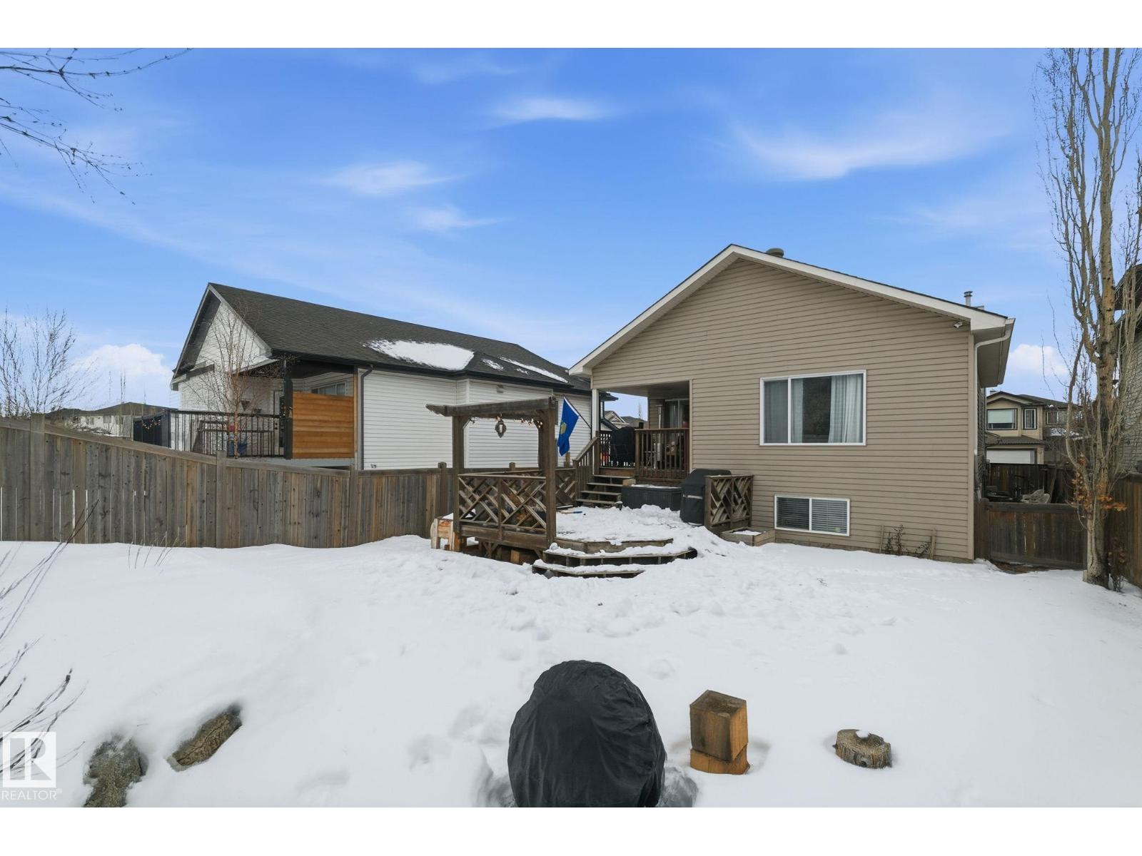 22 LAMPLIGHT BA, Spruce Grove