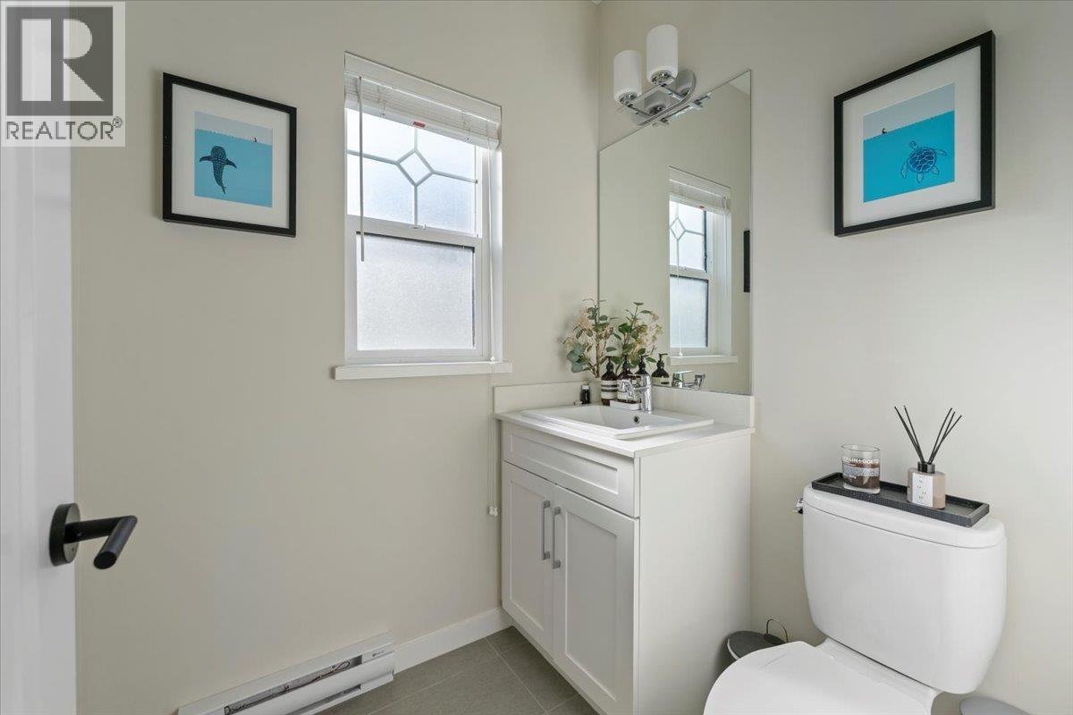 107 258 HART STREET, Coquitlam