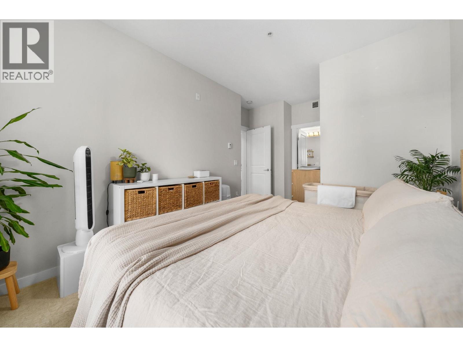 314 2663 LIBRARY LANE, North Vancouver