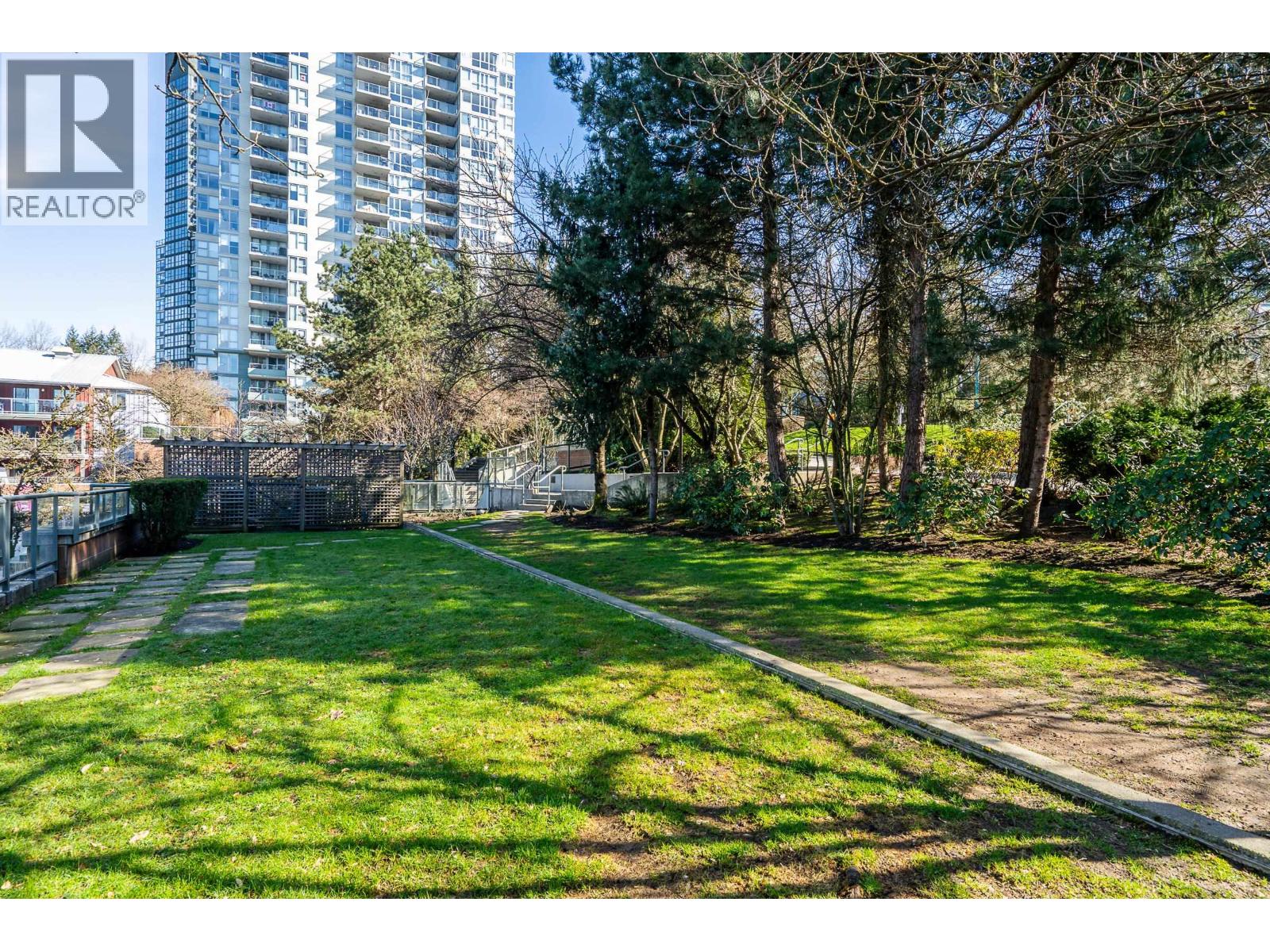 1806 235 GUILDFORD WAY, Port Moody