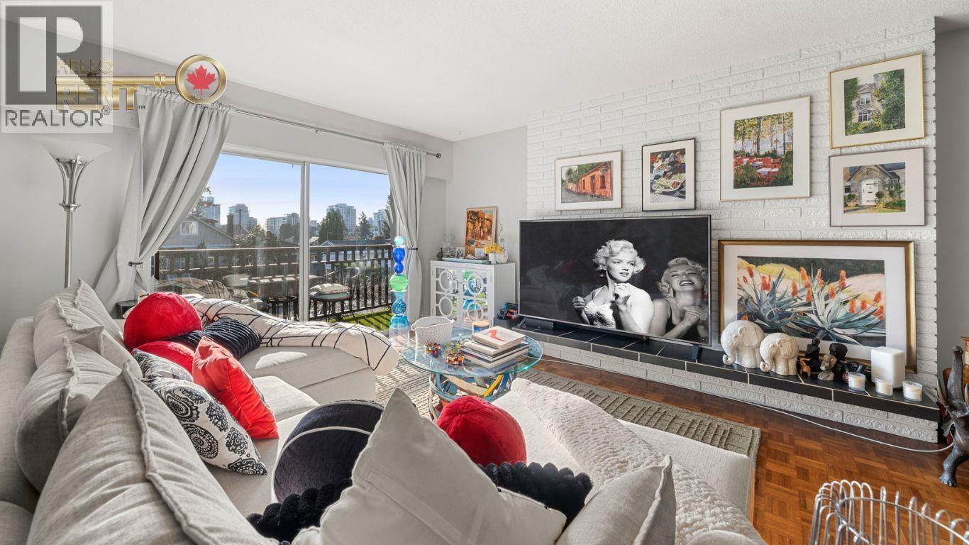 UPPER 226 E 20TH STREET, North Vancouver