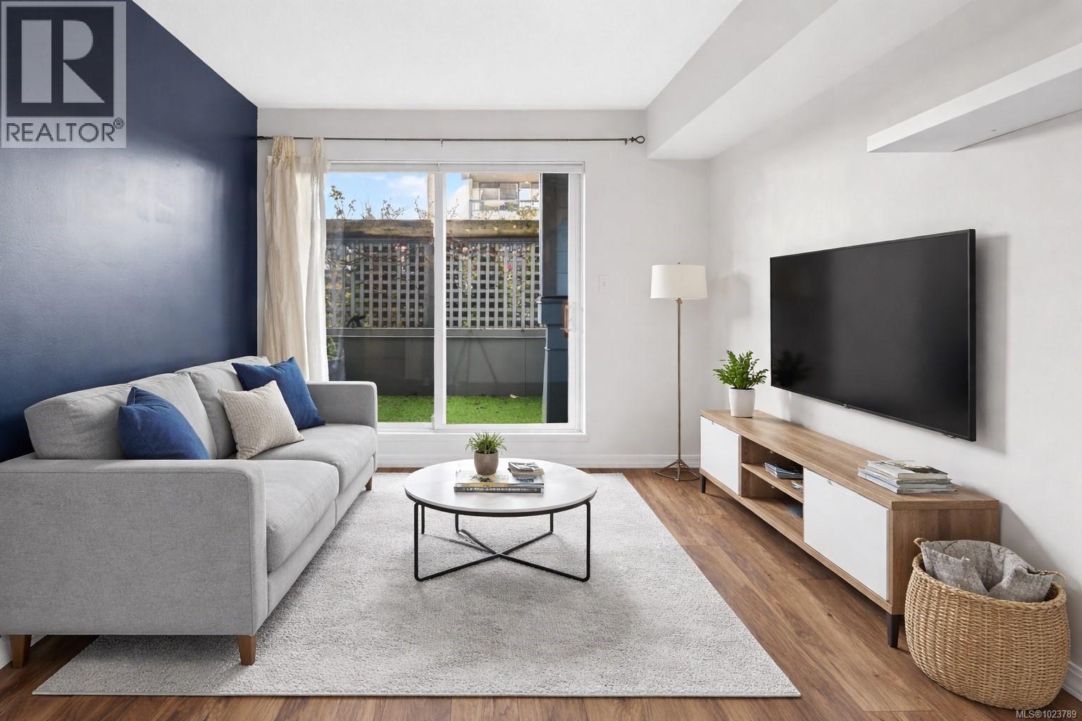 119 827 North Park Street, Victoria